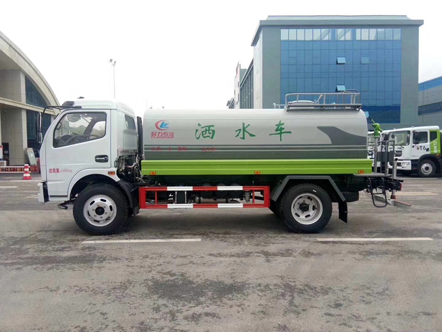 10方灑水車