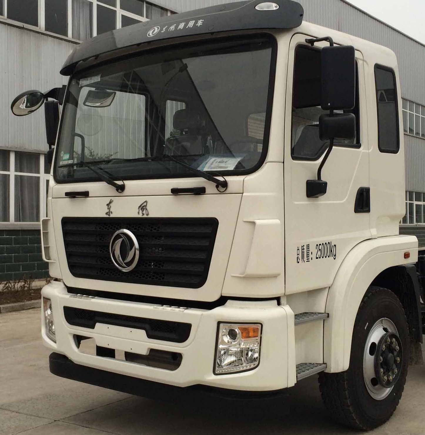 程力威牌CLW5252GXWD5型吸污車